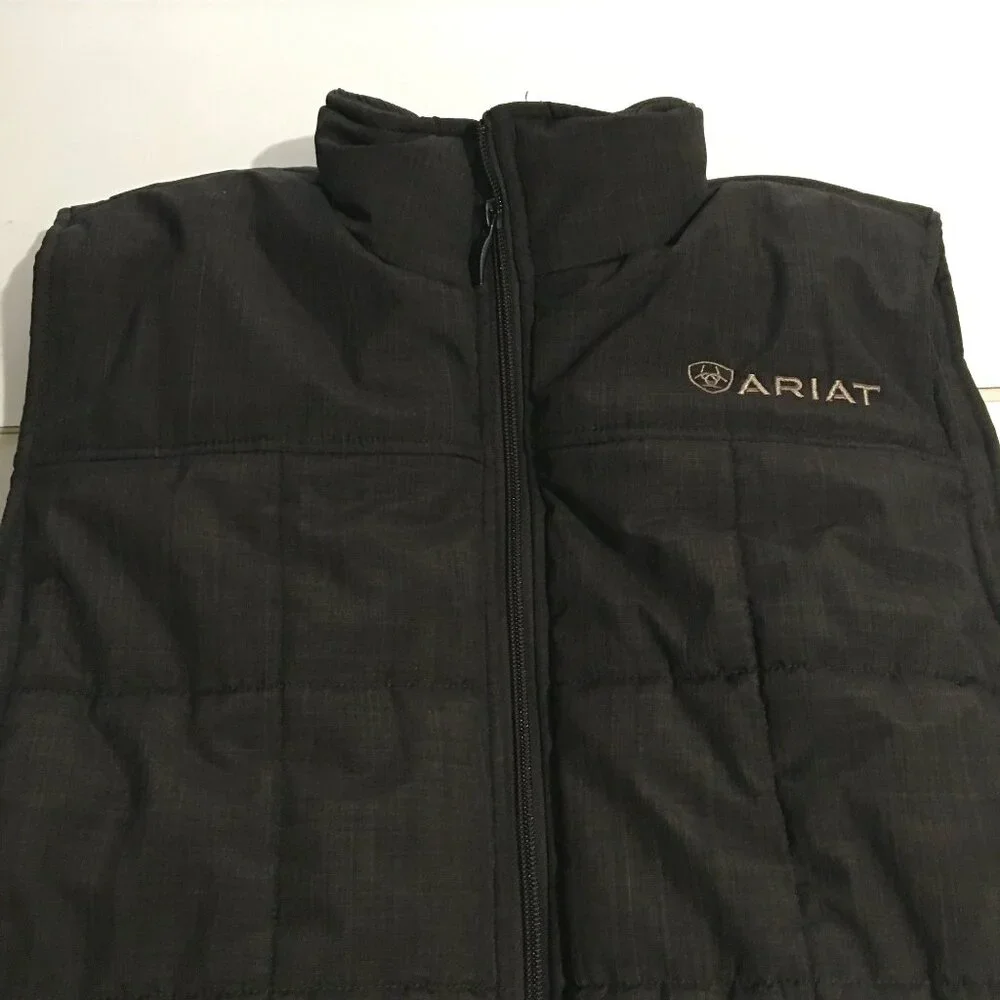Ariat Black Quilted Puffer Vest - Picture 2 of 12